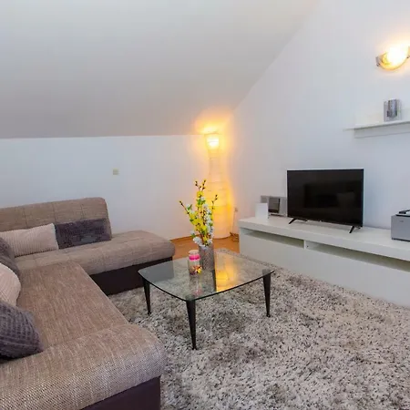 Apartment Matic Makarska